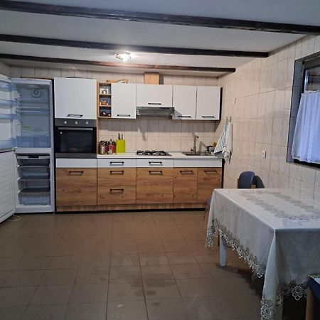 Pensiune Agroturistica "Casa Teodora" Budeşti Exteriér fotografie
