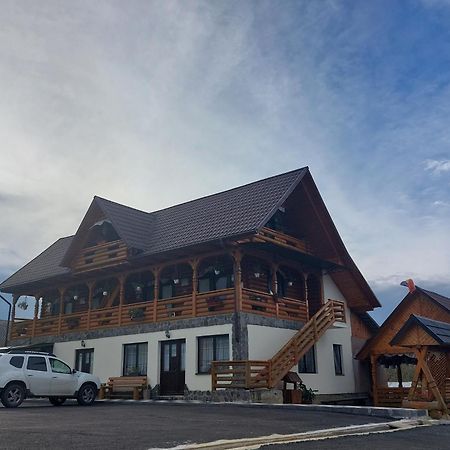 Pensiune Agroturistica "Casa Teodora" Budeşti Exteriér fotografie