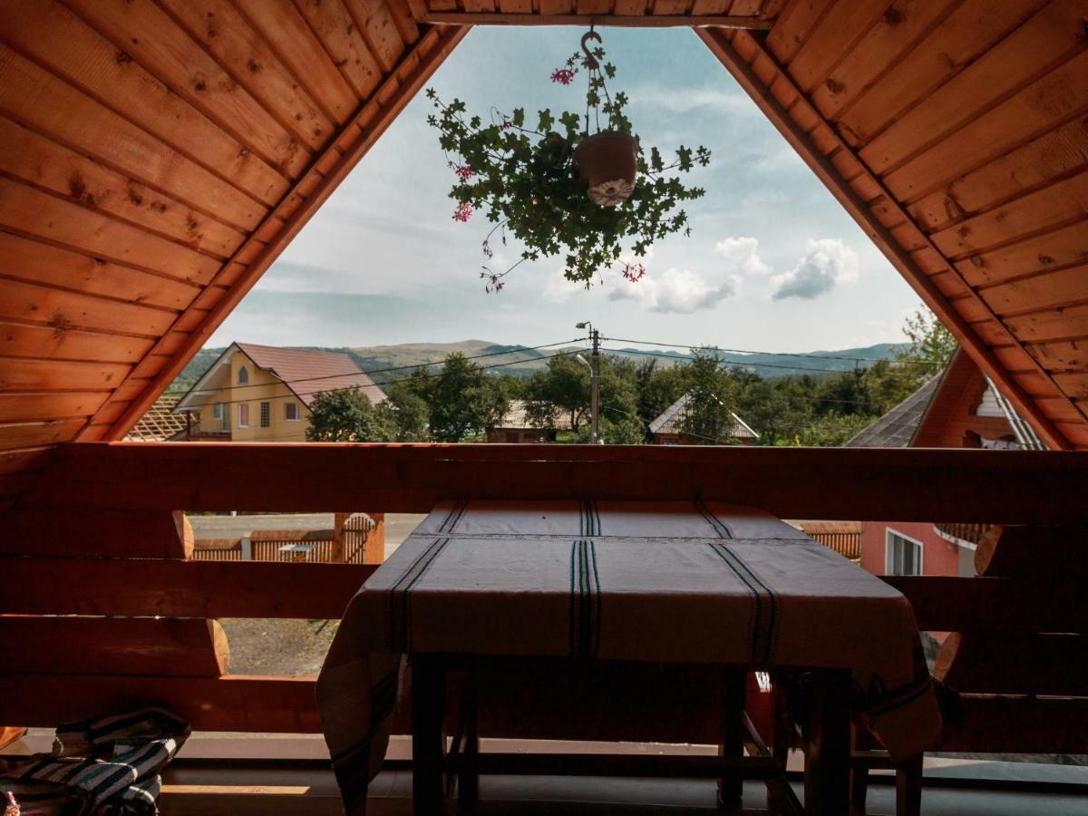 Pensiune Agroturistica "Casa Teodora" Budeşti Exteriér fotografie